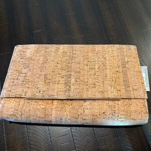 NWT Jessica McClintock cork clutch